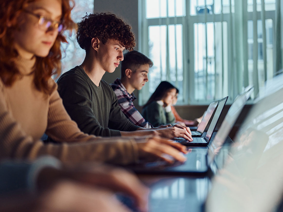 Blog Image How Does Ai Personalize Learning Experiences Students