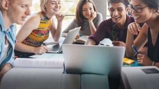 Insights Article - Meeting students expectations for a digital campus